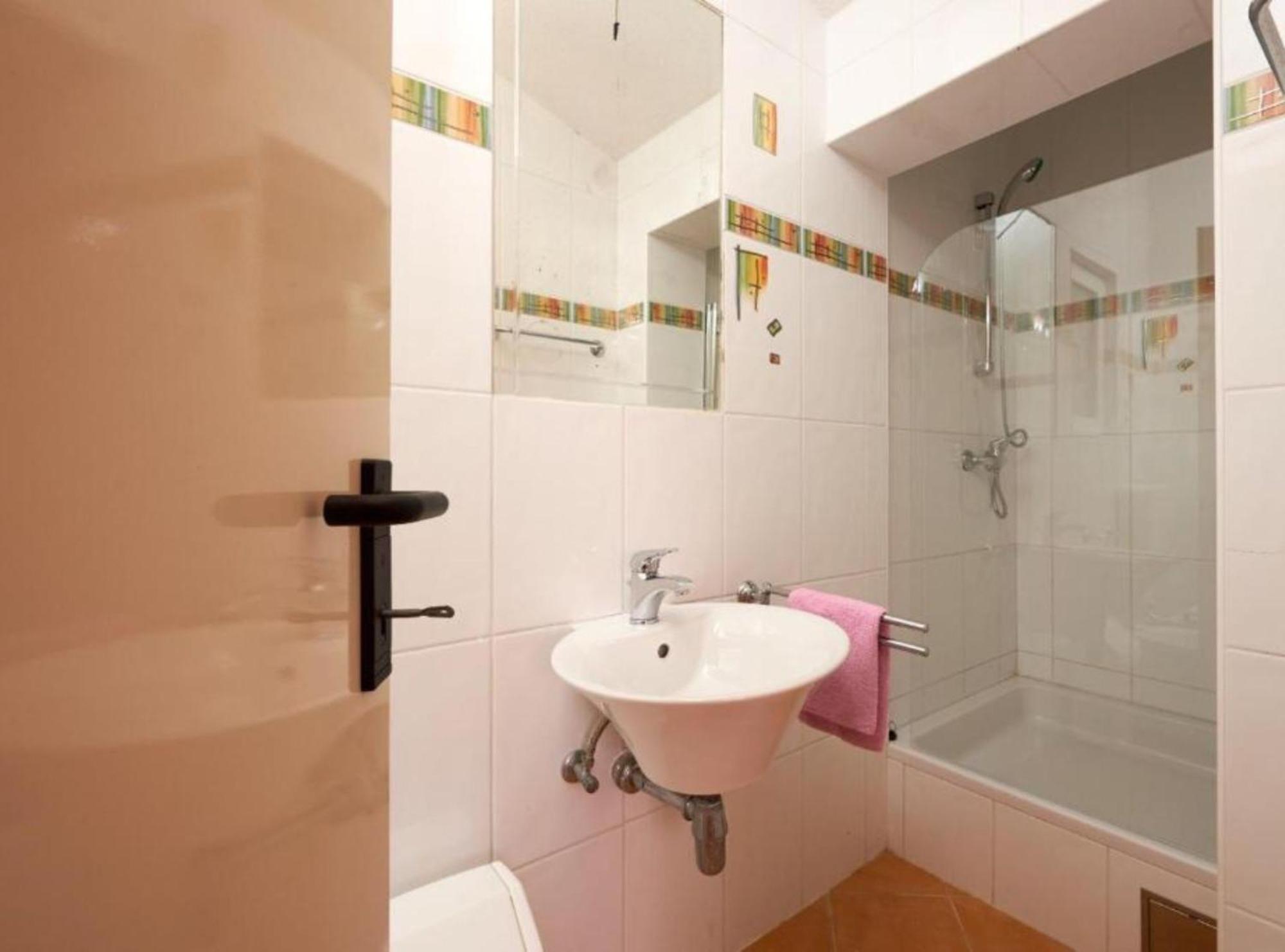 Krknjasi Hotel Veliki Drvenik Kültér fotó